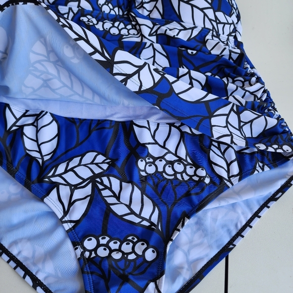 NWOT $60 Noon 1 Piece Swim Bathing Suit White Floral Strapless Sz 18 - Picture 9 of 14